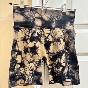 Black and Tan Women's Bike Shorts